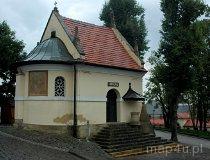 Kalwaria Zebrzydowska. Kaplica św. Rafała stojąca przed Bazyliką (fot. Piotr Wojtaszek)