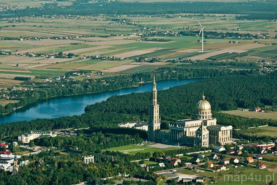 Sanktuarium Matki Bożej Bolesnej Królowej Polski W Licheniu Portal Turystyki Aktywnej