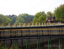Leśna. Zapora wodna na rzece Kwisie (fot. Marek i Ewa Wojciechowscy)