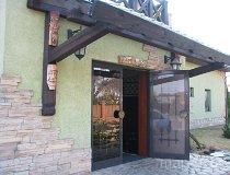 Zduńska Wola. Noclegi Restauracja „Biesiada”, ul. Łaska 104 (fot. Tomasz Szwagrzak)