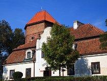 Liw. Zamek – Muzeum „Zbrojownia” (fot. Marek i Ewa Wojciechowscy)