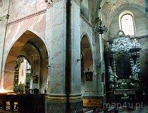 Jędrzej&oacute;w. Archiopactwo cysters&oacute;w (fot. Marek i Ewa Wojciechowscy)