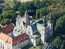 Ląd. Klasztor i kościół pocysterski NMP (fot. Kacper Dondziak)