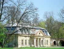 Szczekociny. Zespół pałacowy Dembińskich, XIX w. (fot. Marek i Ewa Wojciechowscy)