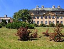 Ciążeń. Pałac biskupi (fot. Marek i Ewa Wojciechowscy)