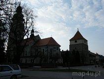 Żywiec. Dzwonnica przy kościele Narodzenia N.M.P (fot. Dariusz K&oacute;zka)