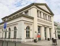 Sosnowiec. Budynek Dworca Gł&oacute;wnego (fot. Agnieszka Drożdż i Jurek Hyra)