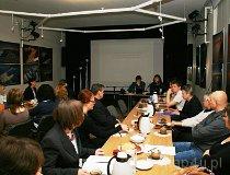 Częstochowa. Sala konferencyjna, układ ze stolikami (fot. Sławomir Jodłowski)