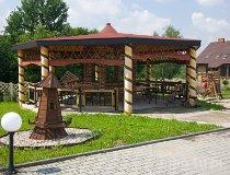 Wysoka. Zajazd „Pod dębem” (fot. Agnieszka Drożdż i Jurek Hyra)