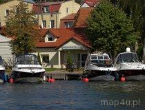 Mikołajki. Hotel „Wałkuski” (fot. Łukasz Konieczny)