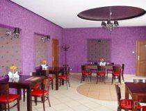 Kamieńsk. Hotel i Restauracja „Prestige”, Plac Wolności 2 (fot. Piotr Solle)
