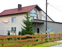 Przybyn&oacute;w. Gospodarstwo agroturystyczne „Pod Skałką” (fot. Agnieszka Drożdż i Jurek Hyra)