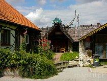 Zrębice. Agroturystyka „Folwark Zrębice” (fot. Agnieszka Drożdż i Jurek Hyra)