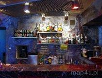 Uniejów. Drink Bar „Twister”, ul. Rynek 9 (fot. Piotr Solle)