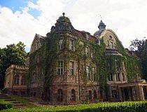 Łężany. Zespół pałącowo-parkowy (fot. Marek i Ewa Wojciechowscy)