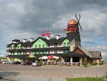 Majków Duży. Hotel „Złoty Młyn Majków”. Majków Duży 6a (fot. Tomasz Szwagrzak)