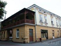 Lesko. Plac Konstytucji 3 Maja, dawny Stary Rynek (fot. Agnieszka Rytel)