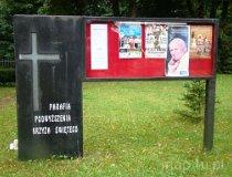 Giewart&oacute;w. Kości&oacute;ł parafii pw. Podwyższenia Krzyża Świętego (fot. Magdalena Suchan)