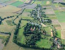 Witostowice. Zesp&oacute;ł zamkowy (fot. Kacper Dondziak)