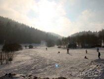 Pisarzowice. Stacja narciarska „Czarn&oacute;w” (fot. Łukasz Konieczny)