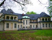 Bagno. Pałac (fot. Marek i Ewa Wojciechowscy)