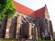 Strzegom. Bazylika pw. śś. Apostołów Piotra i Pawła (fot. Marek i Ewa Wojciechowscy)