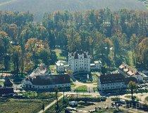 Wojanów. Zespół pałacowo-parkowy (fot. Kacper Dondziak)