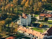 Wojanów. Zespół pałacowo-parkowy (fot. Kacper Dondziak)