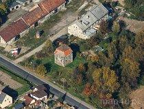 Rakowice Wielkie. Wieże obronne (fot. Kacper Dondziak)