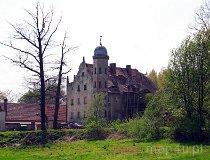 Olszyna Średnia. Dwór (fot. Marek i Ewa Wojciechowscy)