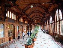 Świerad&oacute;w-Zdr&oacute;j. Dom Zdrojowy (fot. Marek i Ewa Wojciechowscy)