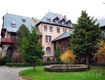 Świerad&oacute;w-Zdr&oacute;j. Dom Zdrojowy (fot. Marek i Ewa Wojciechowscy)