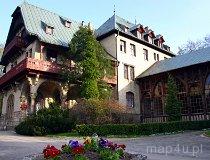 Świerad&oacute;w-Zdr&oacute;j. Dom Zdrojowy (fot. Marek i Ewa Wojciechowscy)