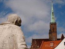 Wrocław. Ostrów Tumski (fot. Dolnośląska Organizacja Turystyczna)
