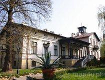 Wierzchowiska. Zesp&oacute;ł pałacowy Koźmian&oacute;w (fot. Marek i Ewa Wojciechowscy)