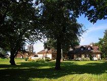 Dańk&oacute;w. Zesp&oacute;ł dworski (fot. Marek i Ewa Wojciechowscy)