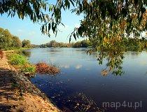Pułtusk. Port śródlądowy „Przystań Domu Polonii” nad rzeką Narew (fot. Marek i Ewa Wojciechowscy)