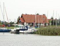 Górkło. Port śródlądowy „Millennium” nad j. Szymoneckim (fot. Łukasz Konieczny)