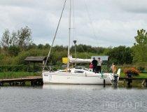 Okartowo. Port śr&oacute;dlądowy „Okartowo przy moście” nad j. Śniardwy (fot. Łukasz Konieczny)