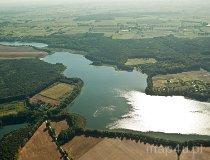 Gmina Wilczyn. Jezioro Kownackie (fot. Kacper Dondziak)