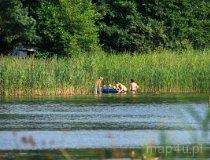 Gmina Złot&oacute;w. Jezioro Piaskowe (fot. Łukasz Konieczny)