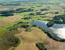 Gmina Kowale Oleckie. Jezioro Czarne (fot. Kacper Dondziak)