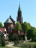 Osjaków. Kościół pw. św. Kazimierza Królewicza z pocz. XX w. (fot. Renata Leśniak-Kordzińska)