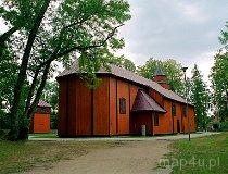 Augustów. Sanktuarium Matki Bożej Studzieniczańskiej (fot. Marek i Ewa Wojciechowscy)