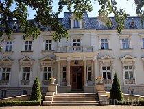 Teresin. Pałac Mieczysława Epsteina – Ośrodek Szkoleniowo-Rehabilitacyjny KRUS (fot. Marek i Ewa Wojciechowscy)