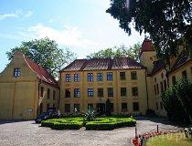 Krokowa. Zespół pałacowy (fot. Marek i Ewa Wojciechowscy)