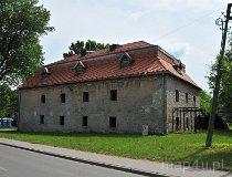 Chud&oacute;w, Pani&oacute;wki spichlerz (fot. Krzysztof Jędryczkowski)