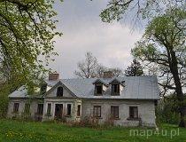 Rylsk Mały. Park z dworem (fot. Tomasz Mazurek)