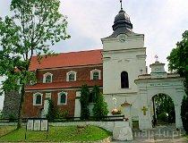 Mogilno. Klasztor i parafia św. Jana Apostoła (fot. Marek i Ewa Wojciechowscy)