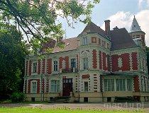 Brzezie. Pałac Kronenberg&oacute;w (fot. Marek i Ewa Wojciechowscy)